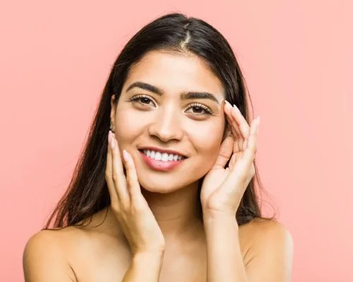 Want glowing skin? You canâ€™t miss out on this skincare trio